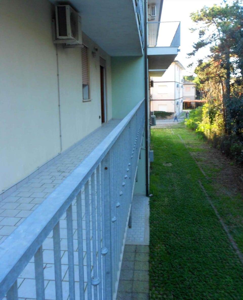 Summer, Balcony/Terrace