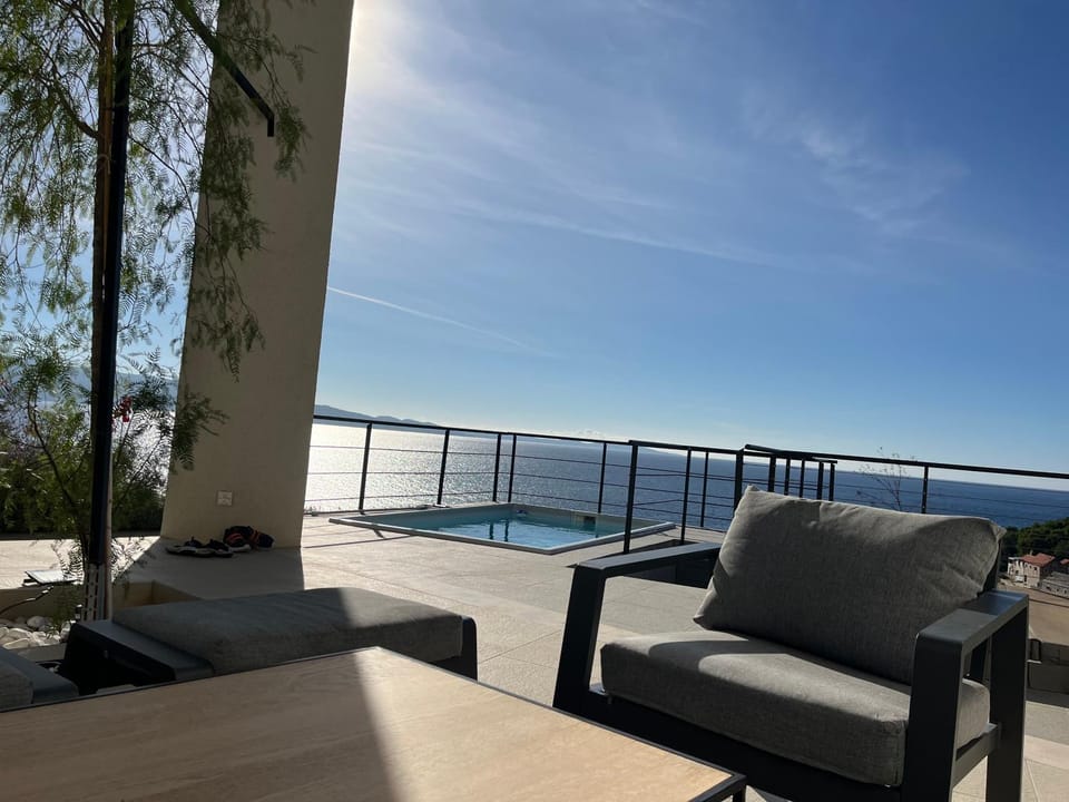 Villa Blue Horizon Villa in Split-Dalmatia County
