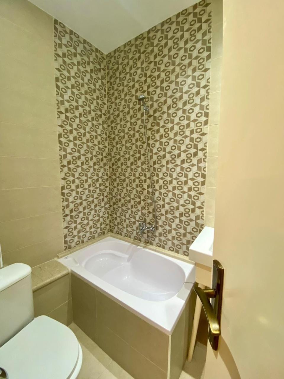Bathroom, Bath