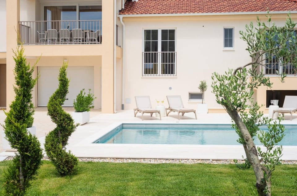 Luxury Villa Morus with pool 50m2 gym Villa in Zadar County