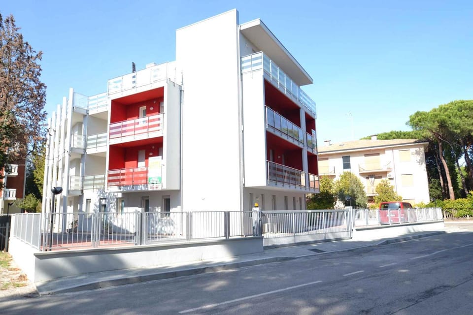Property building, Summer