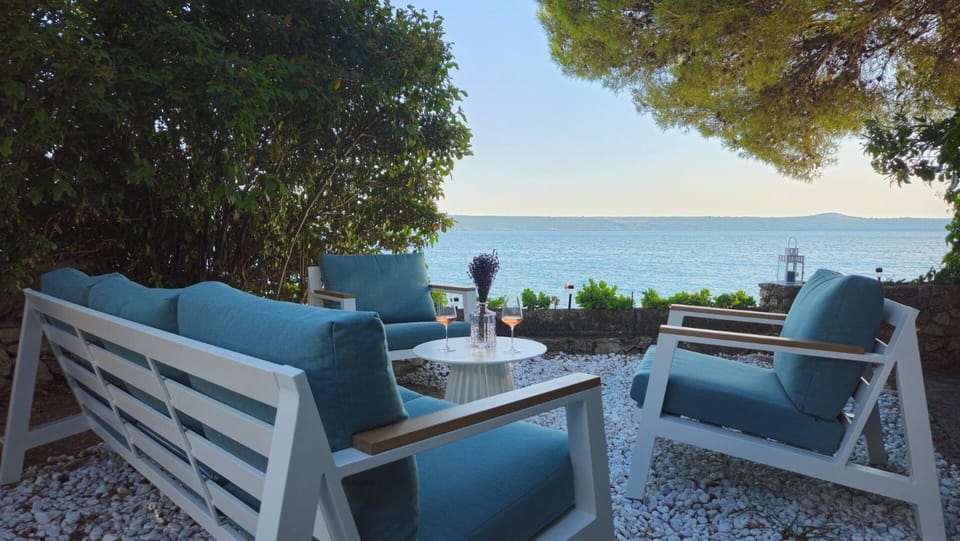 Balcony/Terrace, Seating area, Sea view