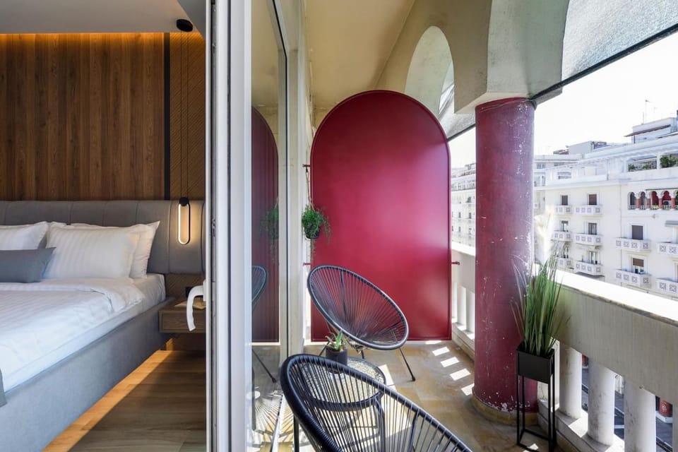 Bed, View (from property/room), Balcony/Terrace, Bedroom