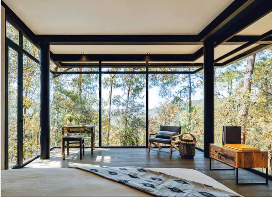 Espectacular Casa con Lujo Total En Valle House in Valle de Bravo