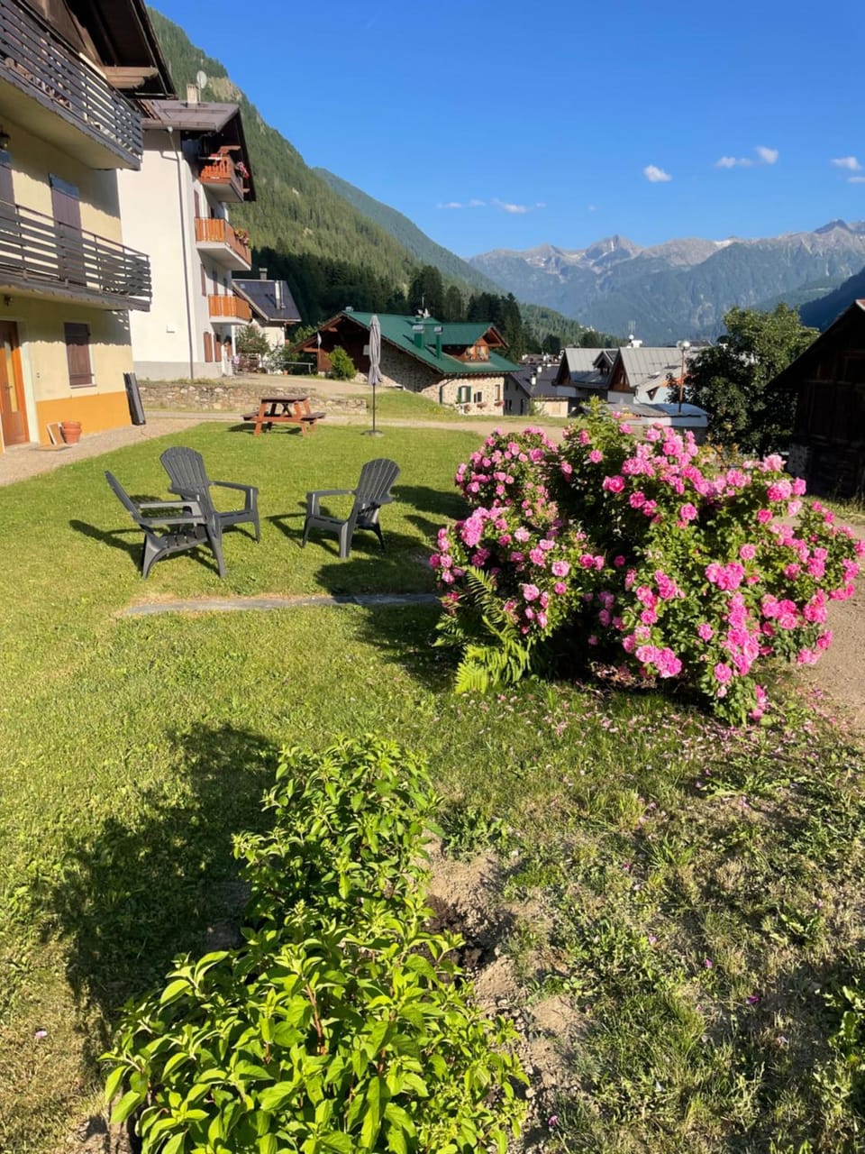 Chalet Nontiscordardime Apartment in Province of Brescia