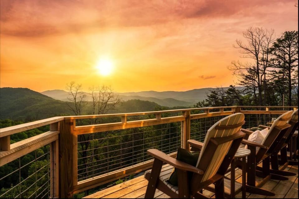 Day, Natural landscape, View (from property/room), Balcony/Terrace, Balcony/Terrace, Mountain view, Sunrise, Sunset