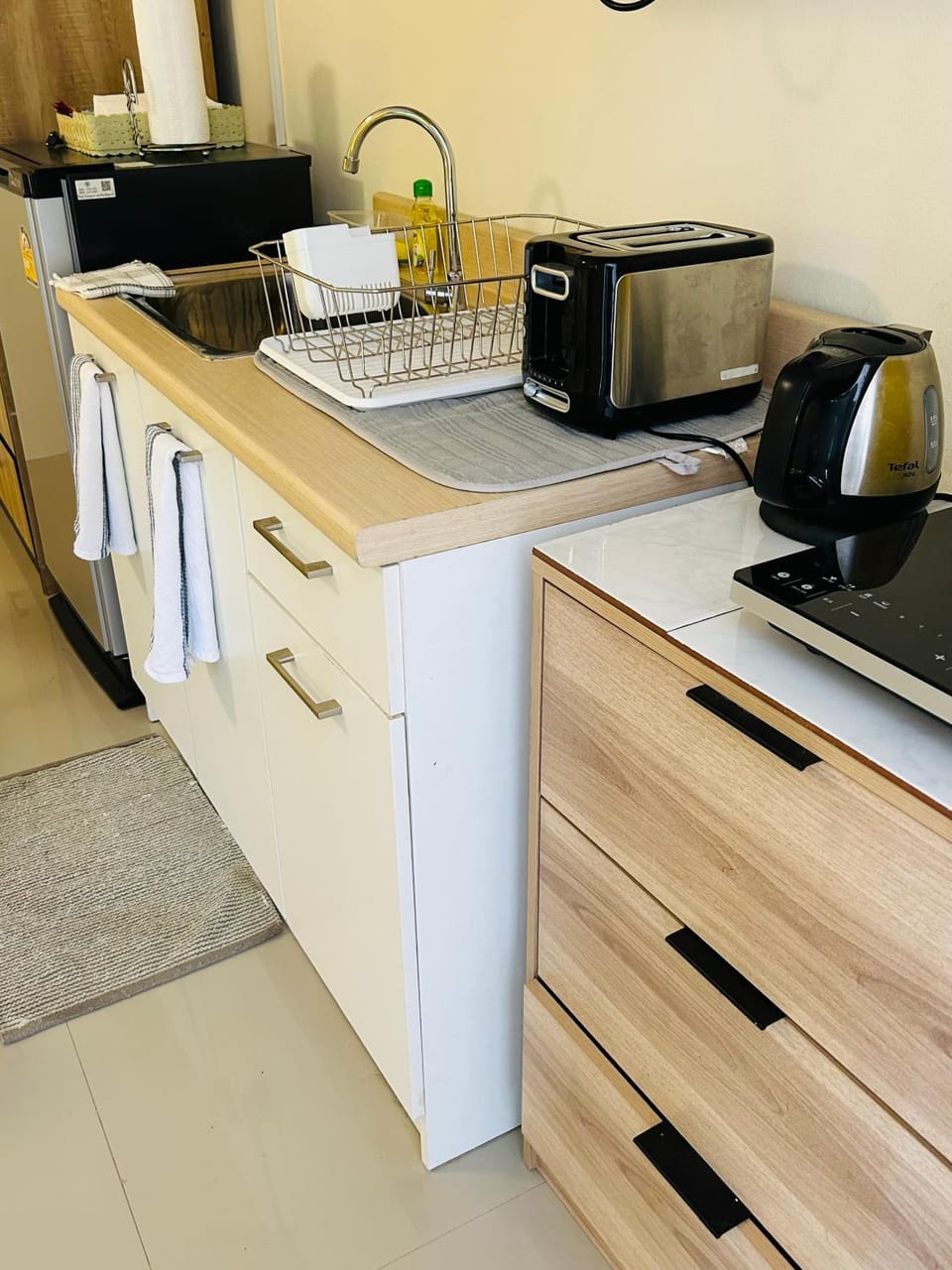 Studio Room with private kitchen and Bathroom Vacation rental in Phuket