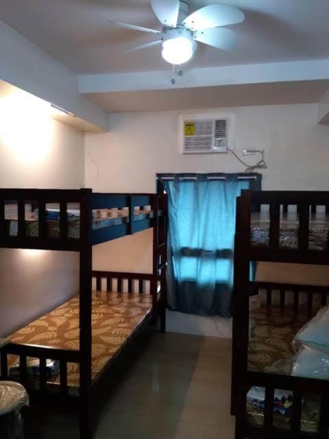 BEDSPACERs Vacation rental in Manila City