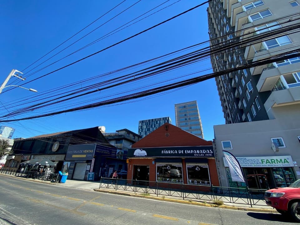 Neighbourhood, Street view