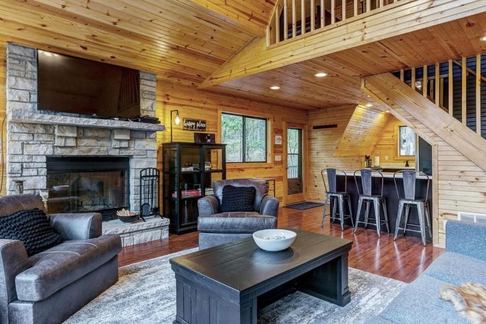 TV and multimedia, Living room, Photo of the whole room, Seating area