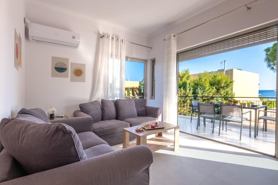 Day, Natural landscape, View (from property/room), Balcony/Terrace, Living room, Seating area, Sea view, air conditioner