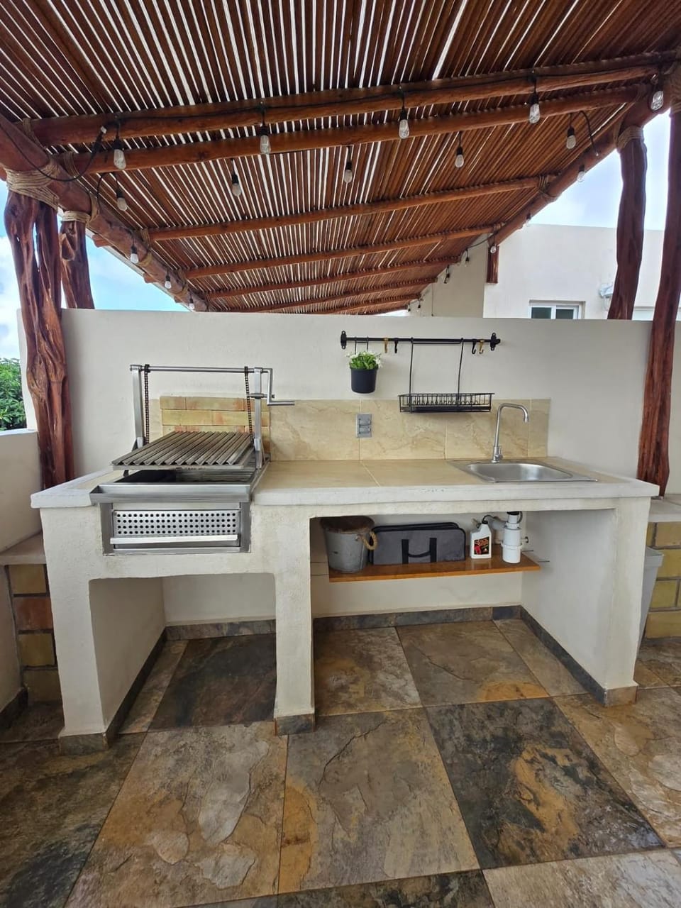 Casa Tulipanes Morelos, Alberca Climatizada, Jacuzzi y Roof Villa in State of Morelos