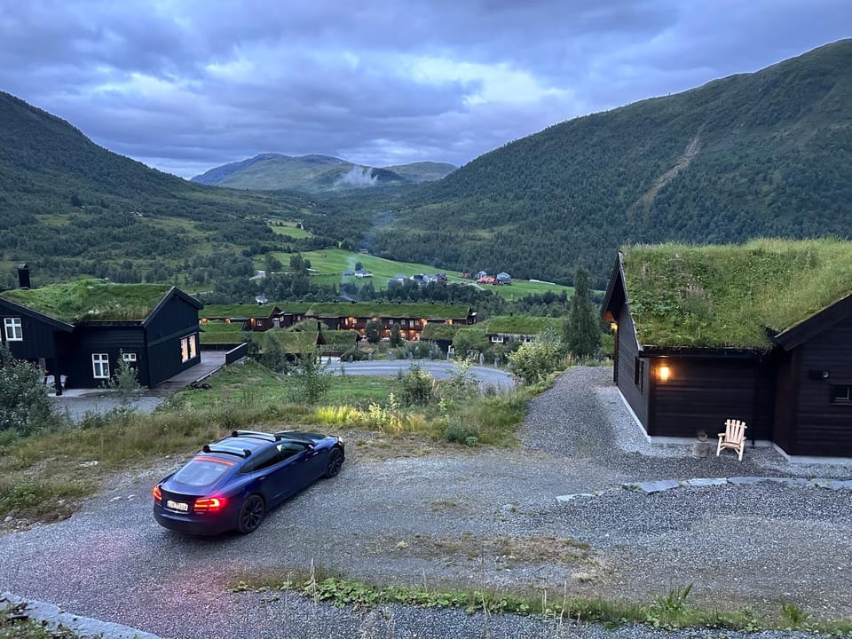 Myrkdalen Lodge II, luxury family cabin ski in and out Cabin in Vestland