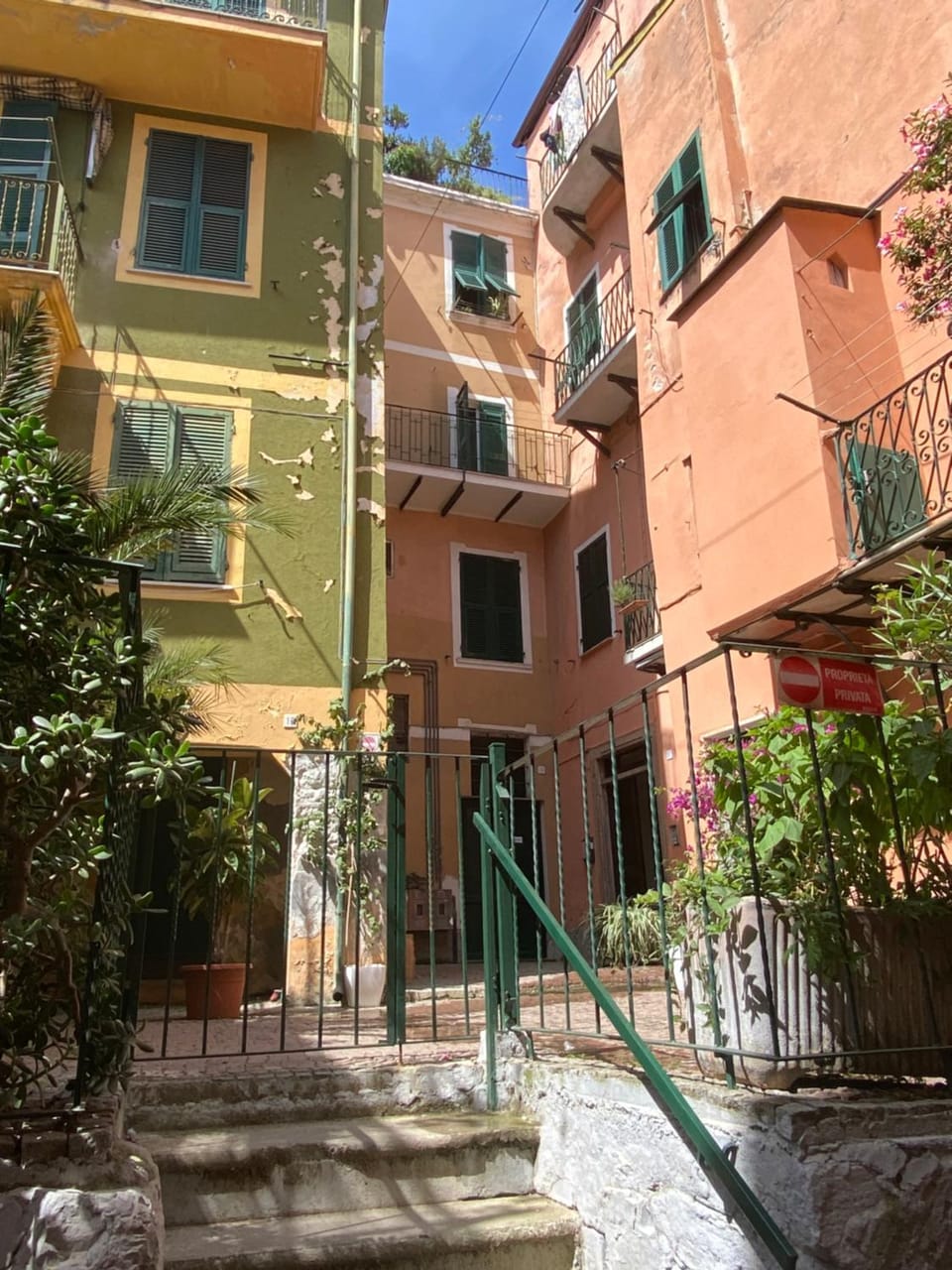 Property building, Street view