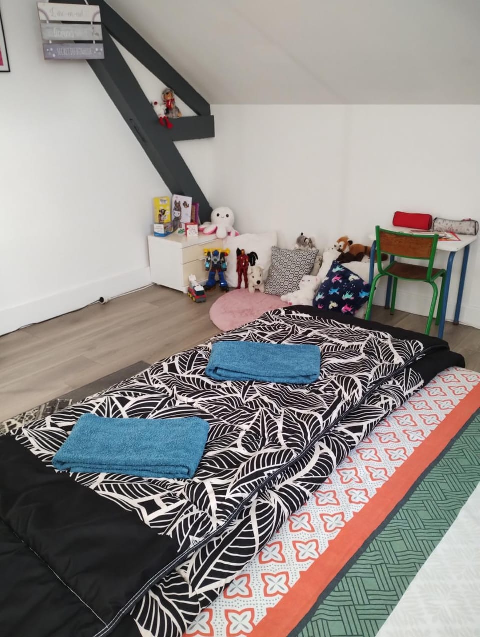 Chambres chez l'habitant proche sortie A10 Vacation rental in Nouvelle-Aquitaine
