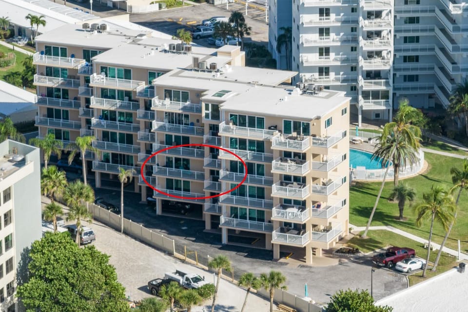 Property building, Bird's eye view