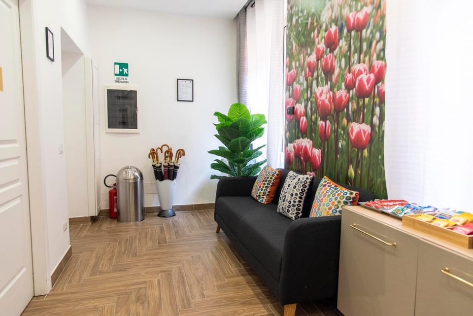 Susy's Guest House - Room Colosseo Bed and Breakfast in Rome