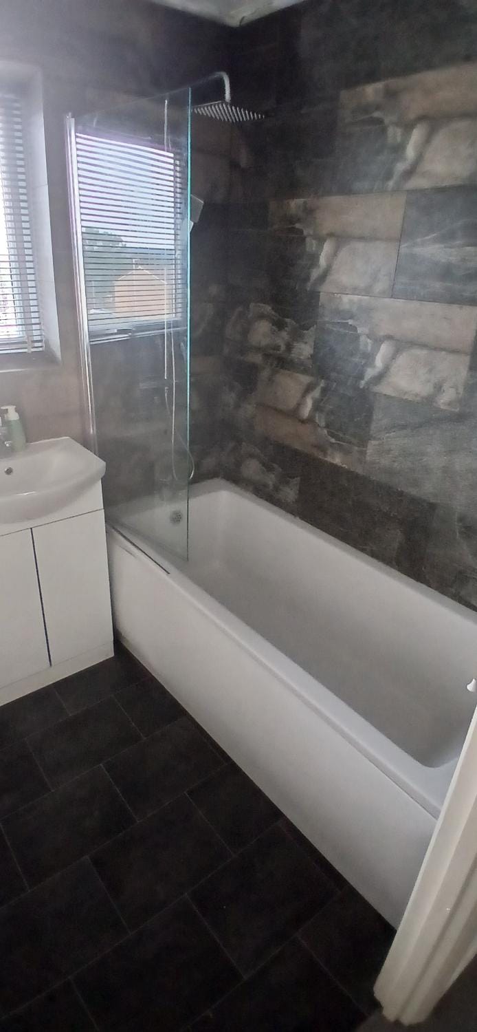 King room near Eastbourne pets are welcome Vacation rental in Hailsham