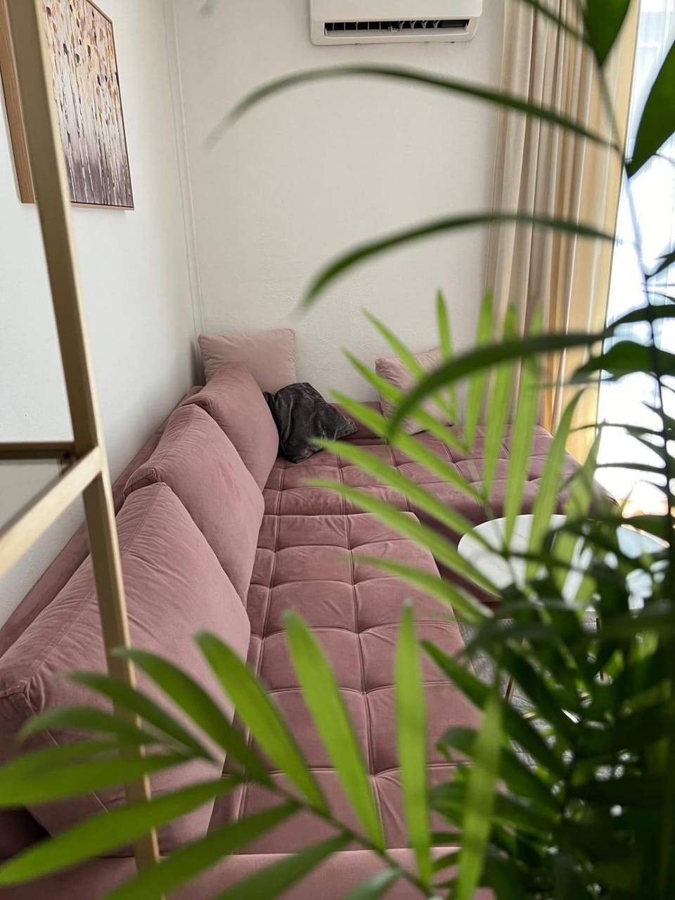 Living room, air conditioner