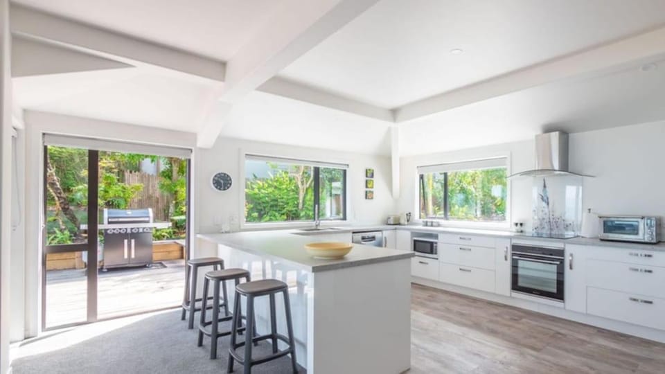Moana Tides House in Nelson