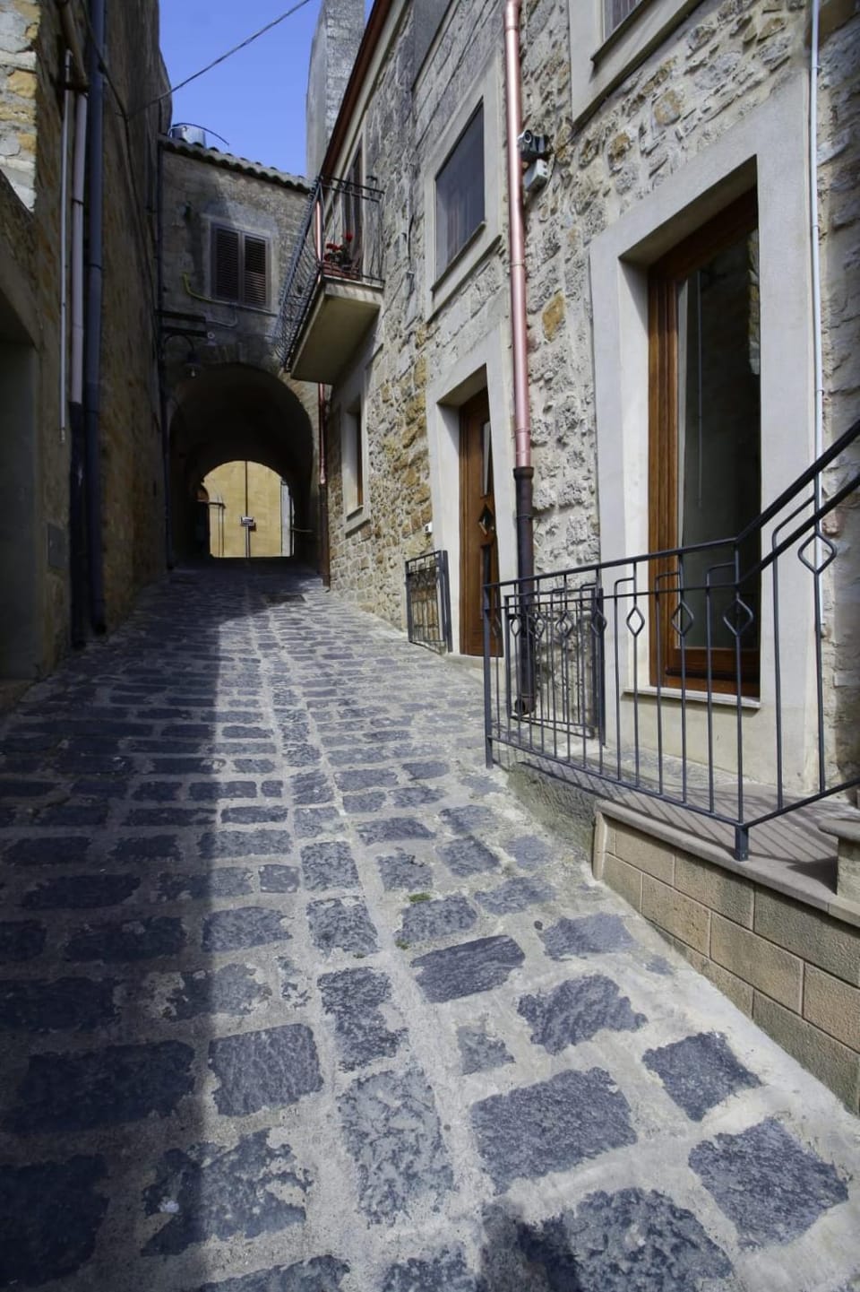 Neighbourhood, Street view