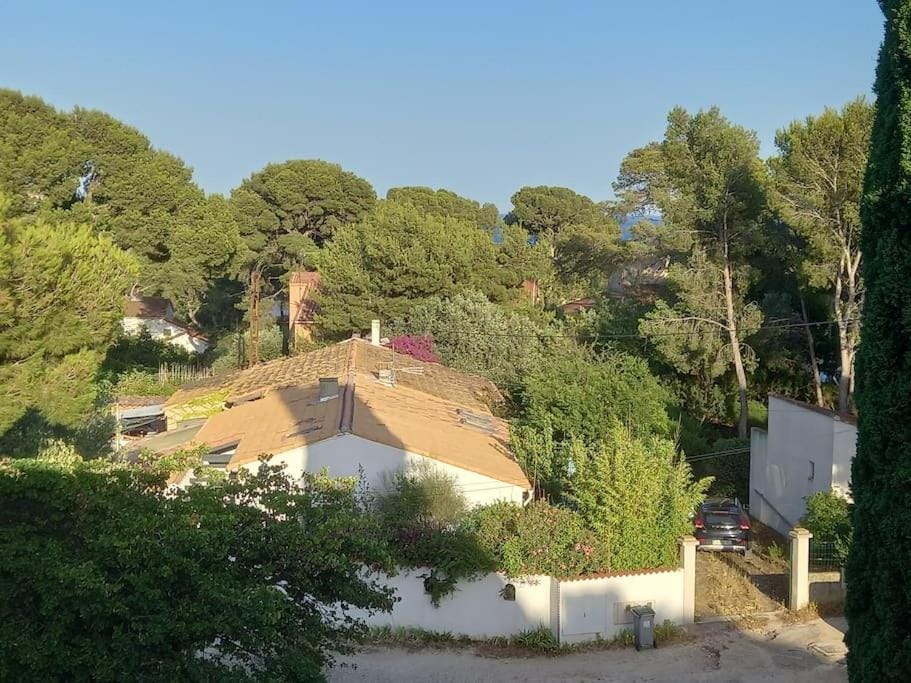 Superbe appartement Fabrégas Apartment in La Seyne-sur-Mer