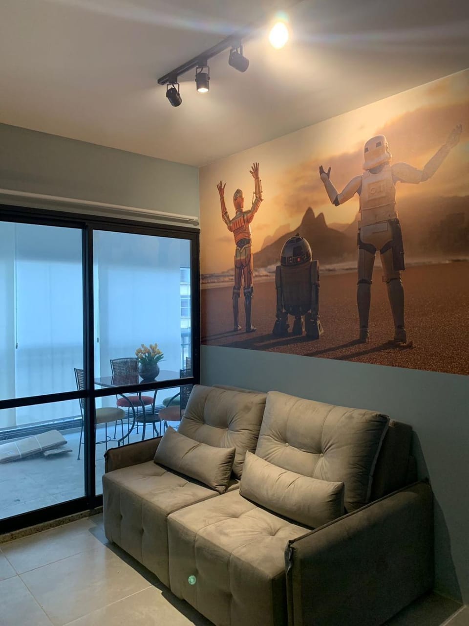 Communal lounge/ TV room
