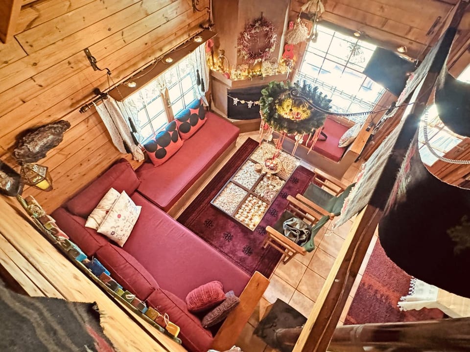TV and multimedia, Living room, Seating area