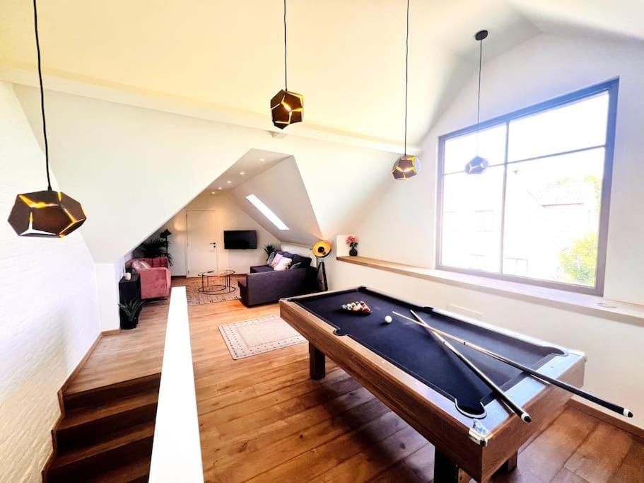 Billiard