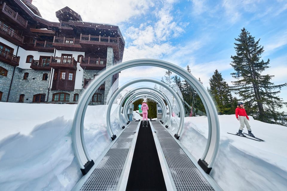 Skiing