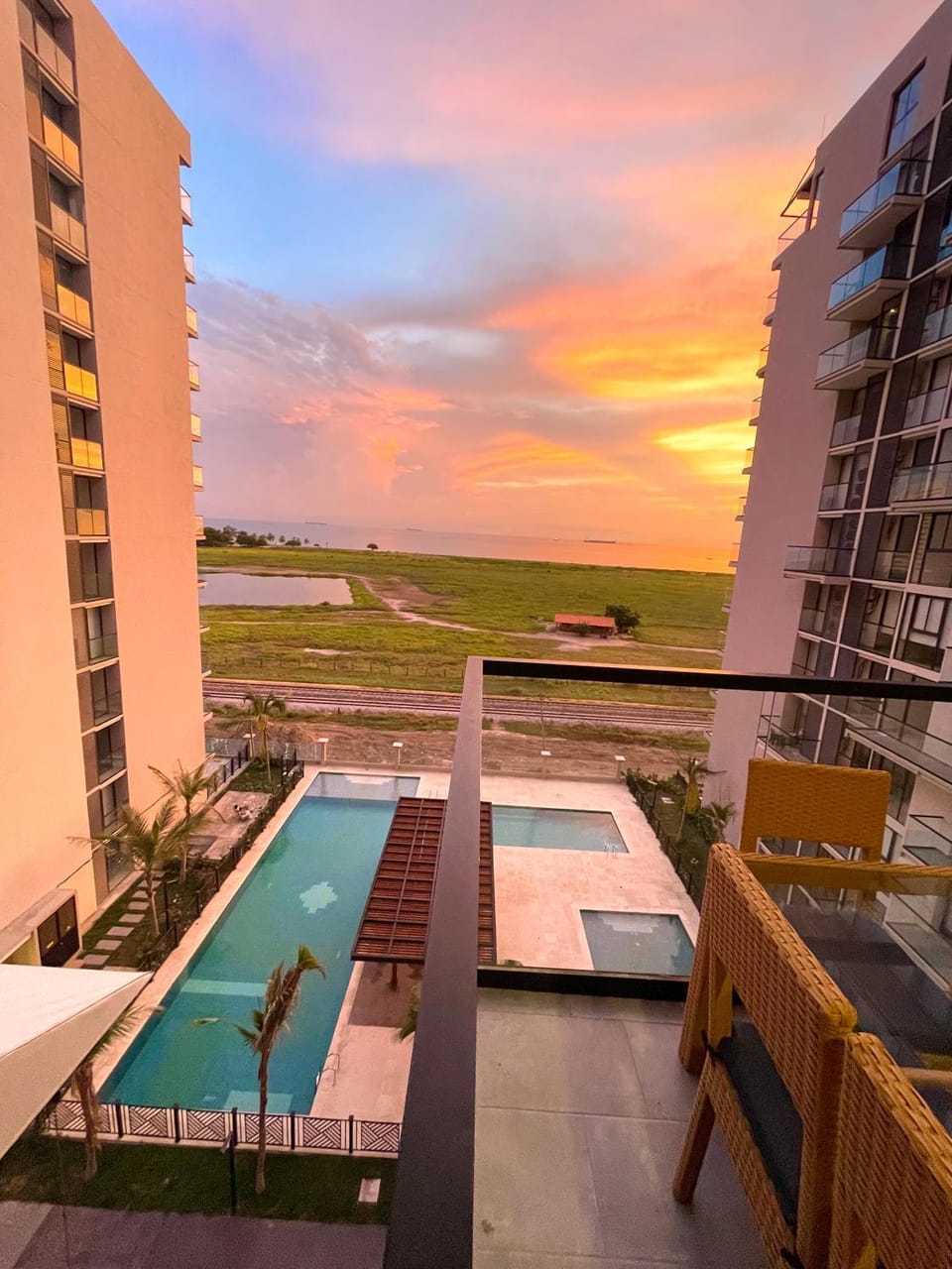 Pool view, Swimming pool