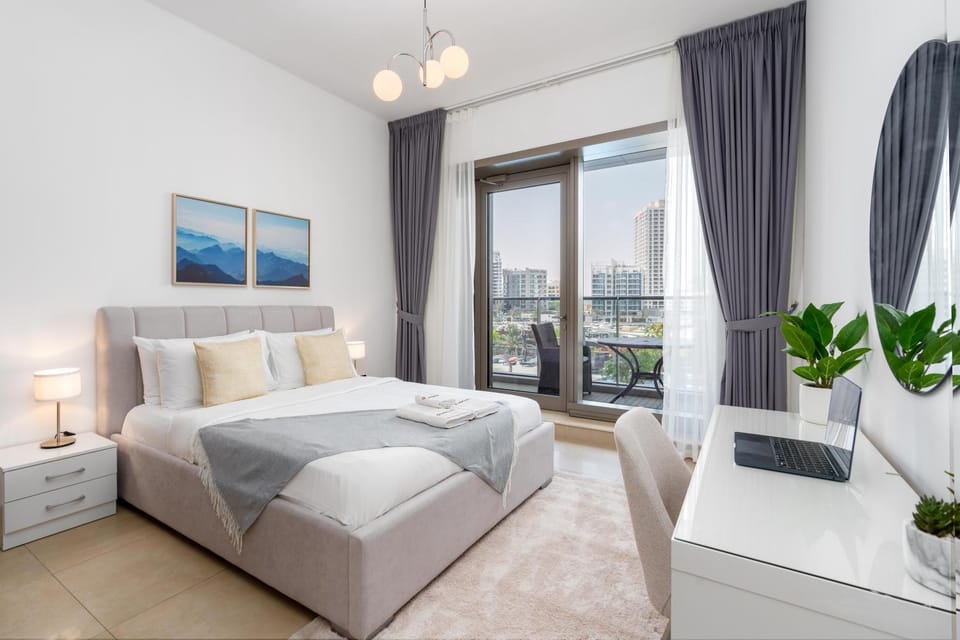 Bed, View (from property/room), Balcony/Terrace, Photo of the whole room, Bedroom