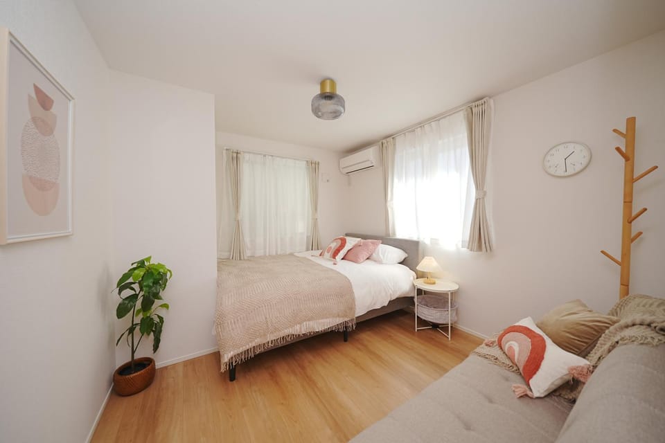 Living room, Bedroom