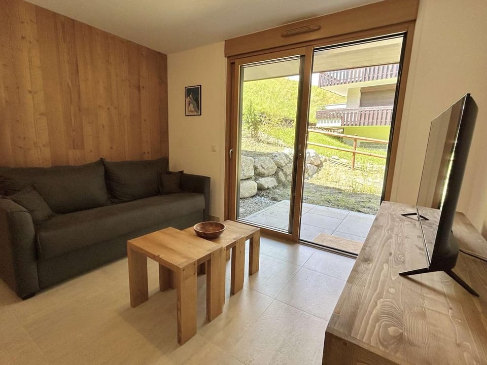 Appartement Neuf 3 Pièces avec Terrasse et Jardin, Proche Remontées Mécaniques, Parking Inclus - FR-1-597-179 Apartment in Combloux