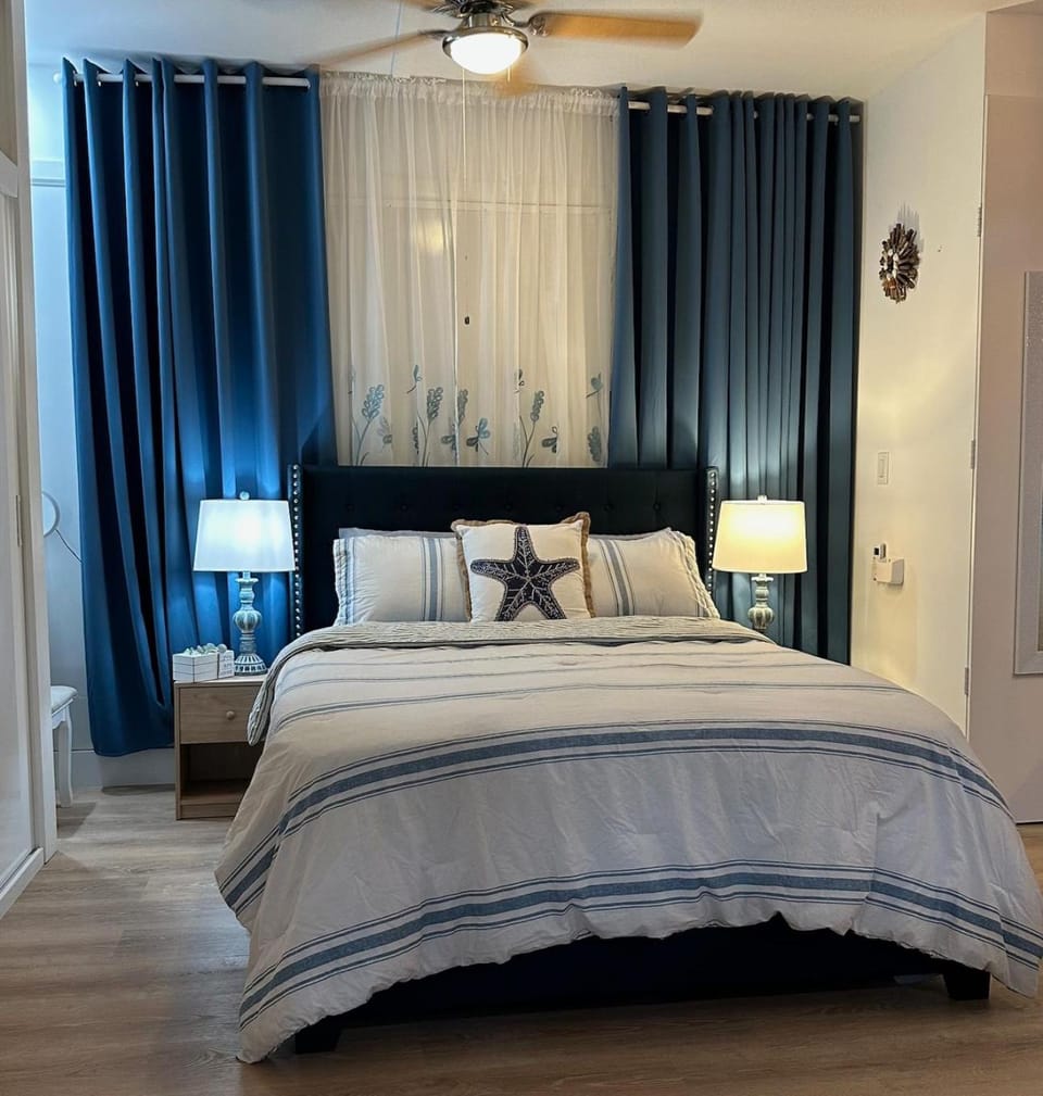 Studio Apartment 5 minutes from beach Apartment in St Petersburg