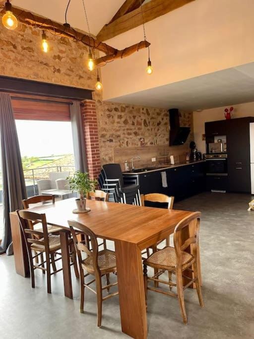 Gîte à La Ferme de l'Oasis House in Auvergne-Rhône-Alpes