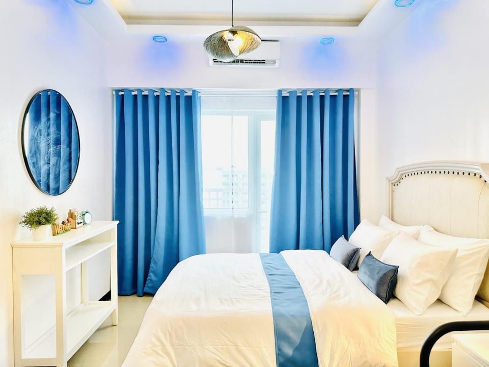 Bed, Bedroom, air conditioner
