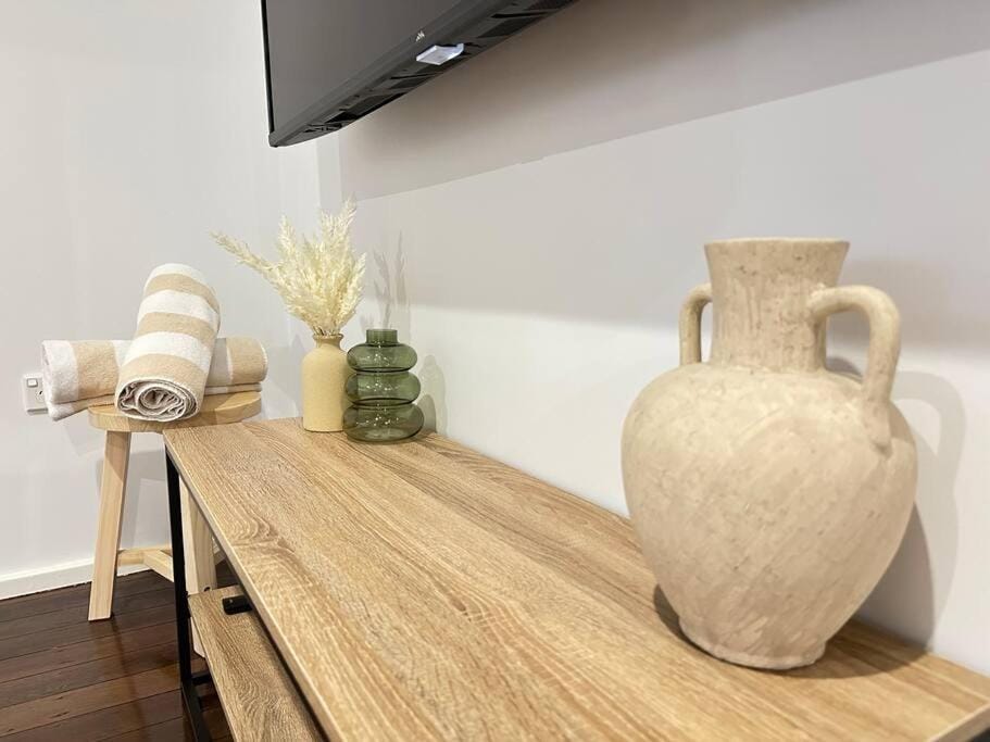 Casa Solé - Calm 1BR Escape by Towradgi Beach Apartment in Towradgi