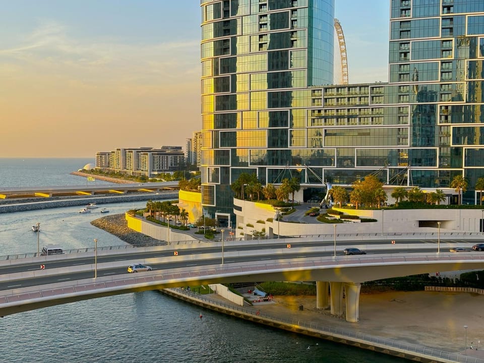 Luxury RoofTop Pool with Full Marina View 45 percent OFF Apartment in Dubai