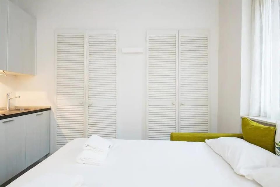 Bed, Photo of the whole room, Bedroom, towels, wardrobe