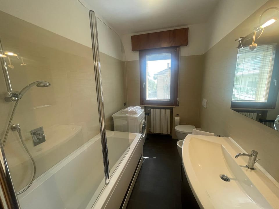 Toilet, Bathroom, Bath, bidet, washing machine