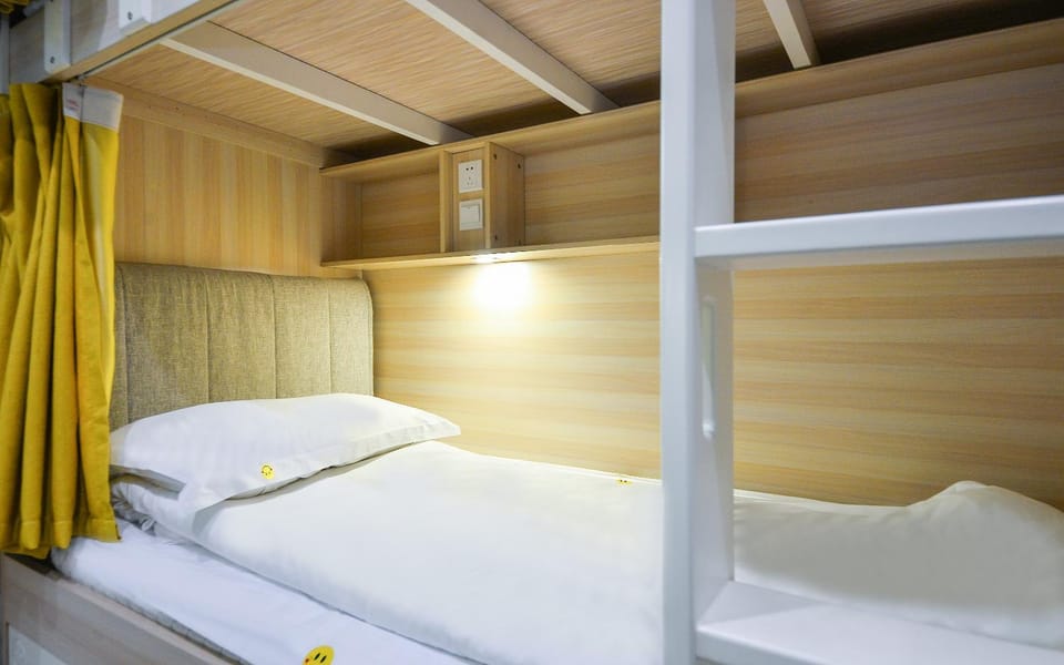 bunk bed