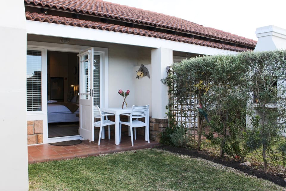 Patio, Garden, Balcony/Terrace