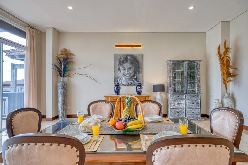 Grand 4bd Villa in Uluwatu with Ocean View Villa in Bali