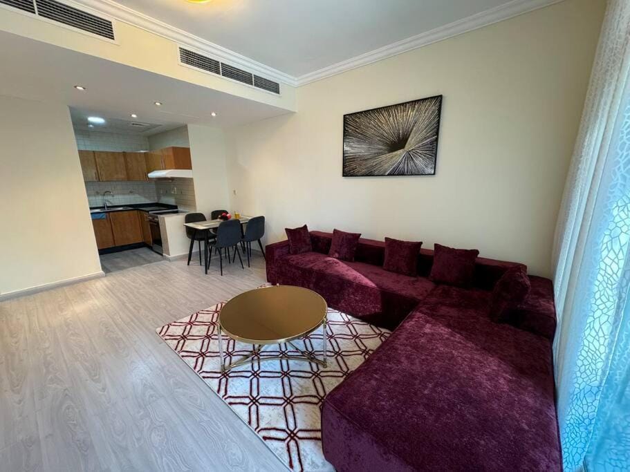 Stylish 1 bedroom apartment In Marina Apartment in Dubai