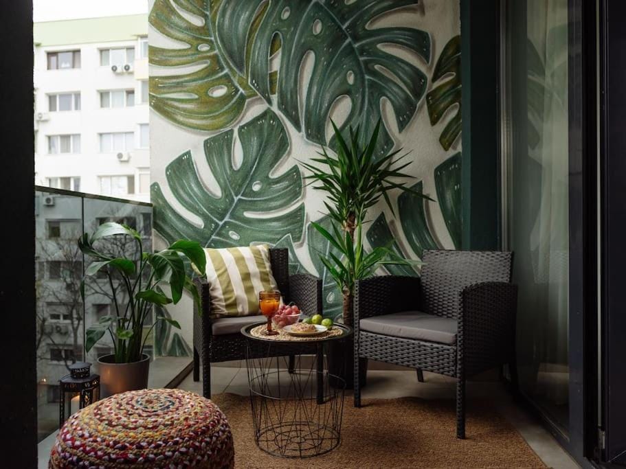 Central 14 Apartment - New Building & Parking Apartment in Bucharest