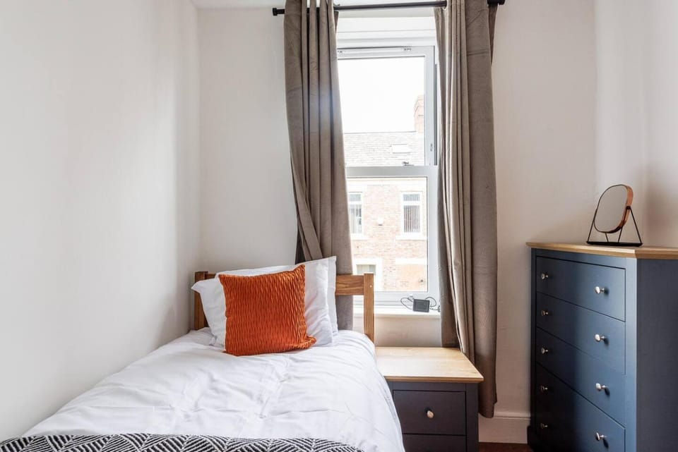 3BR Homely house for family, friends and workers House in Gateshead