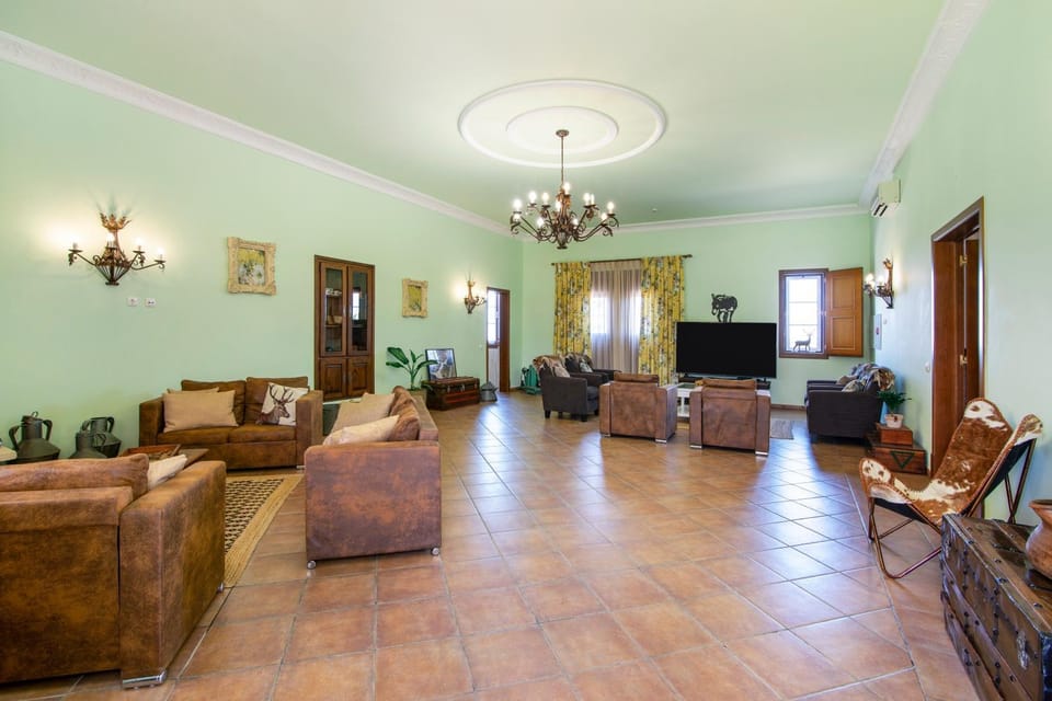 Property building, Living room