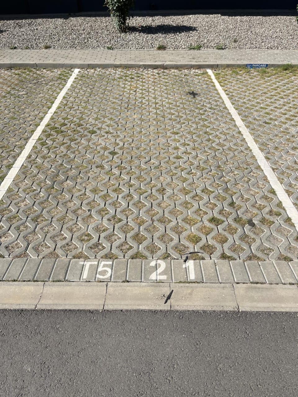 Property building, Parking