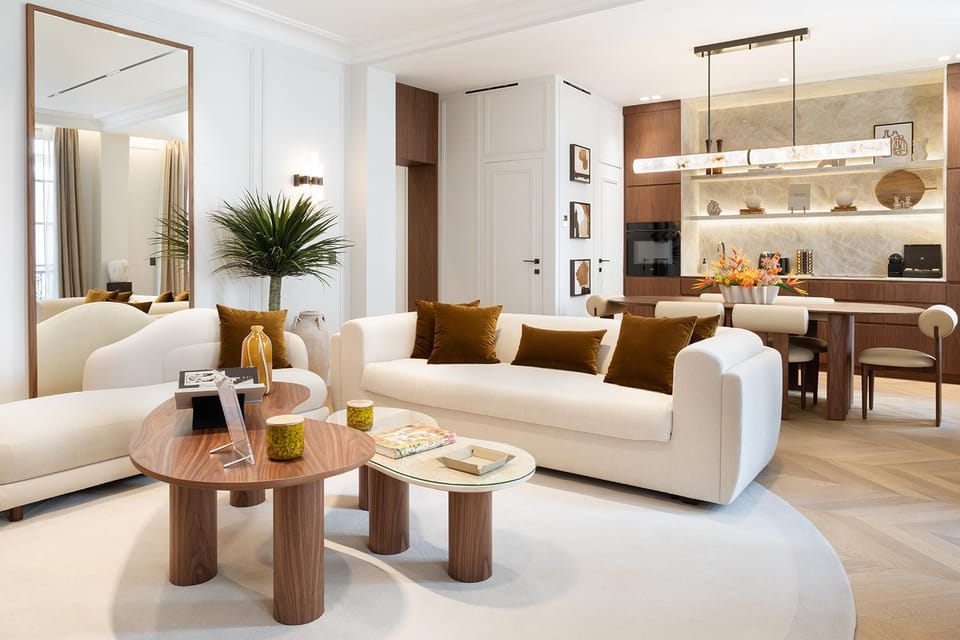 Kitchen or kitchenette, Living room, Seating area, Dining area